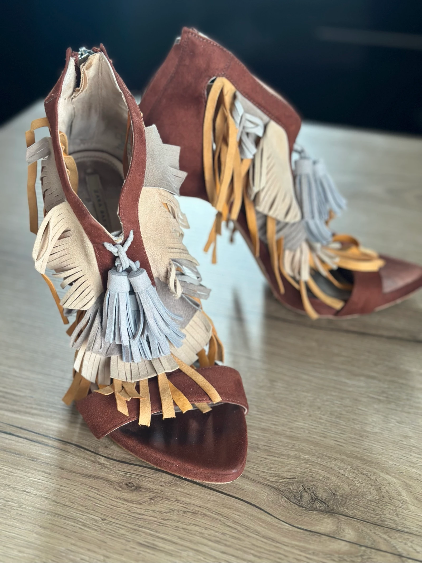 Zara hakken sandalen met franjes – Tricolor Edition (leer) – photo 12